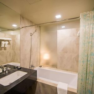 Premier Suite